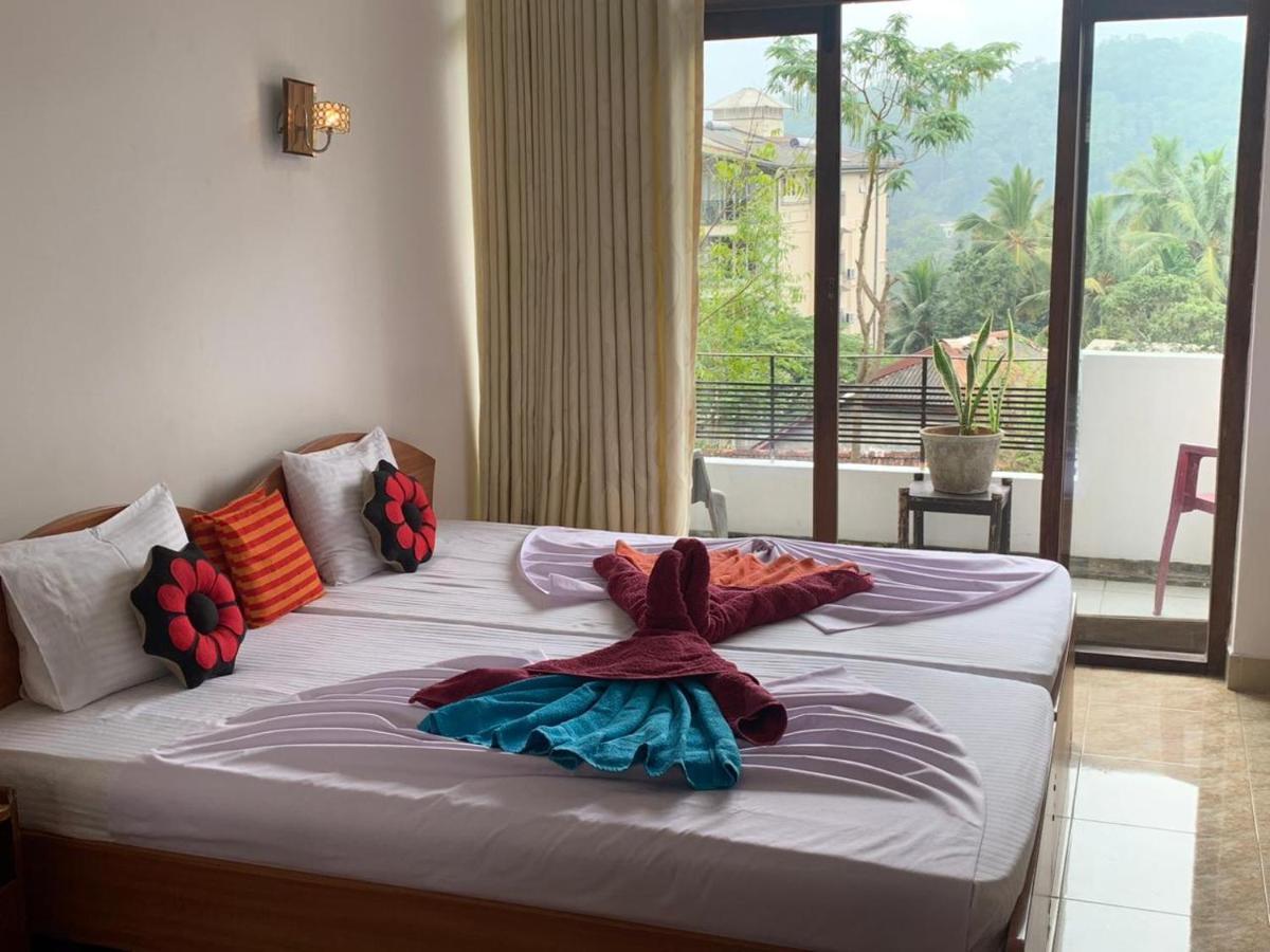 Kandy Ivy Banks Holiday Resort מראה חיצוני תמונה